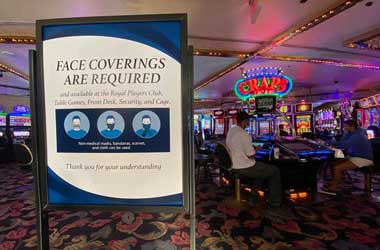 Detroit Casinos Call for Mask Mandates Again as COVID-19 Cases Surge  Face masks required to enter a casino