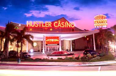 Shootout with Armed robbers at the Hustler Casino Ends in Injury Hustler Casino