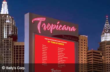 Tropicana Honors Employees with Tribute Before Shutting Doors