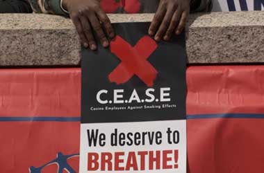 Statehouse Bills May Ban Smoking in Kansas and Missouri Casinos